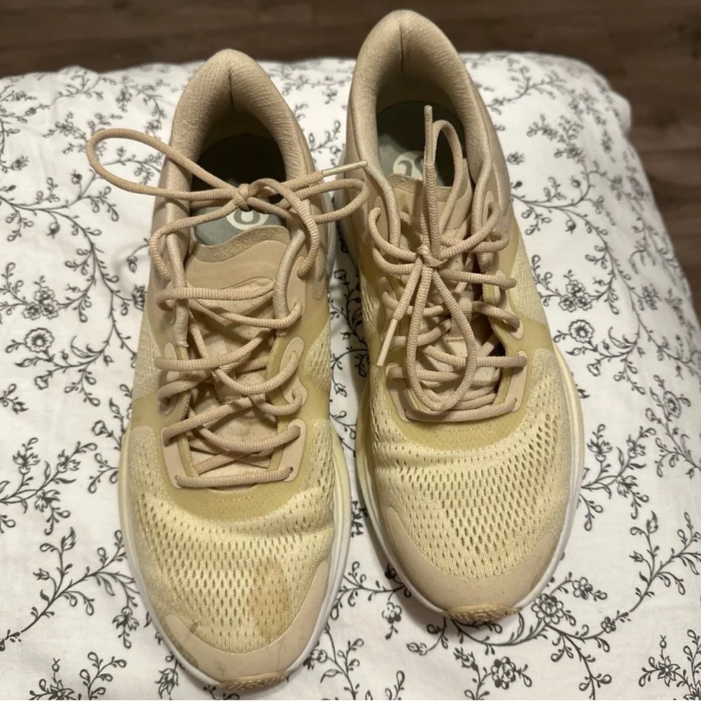 Lululemon blissfeel